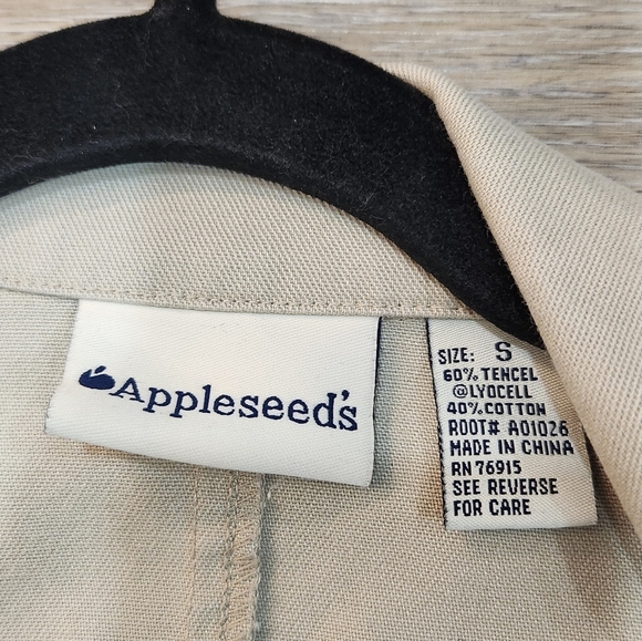 Appleseed's Beige Button-Up Jacket Size Small - Picture 5 of 9